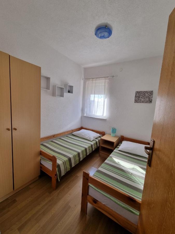 Apartments Vanja Skara Biograd Biograd Na Moru Exterior foto